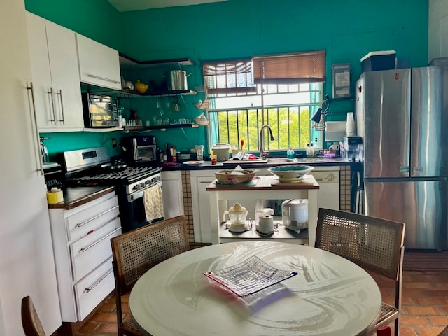 The Nest fully equipped kitchen
